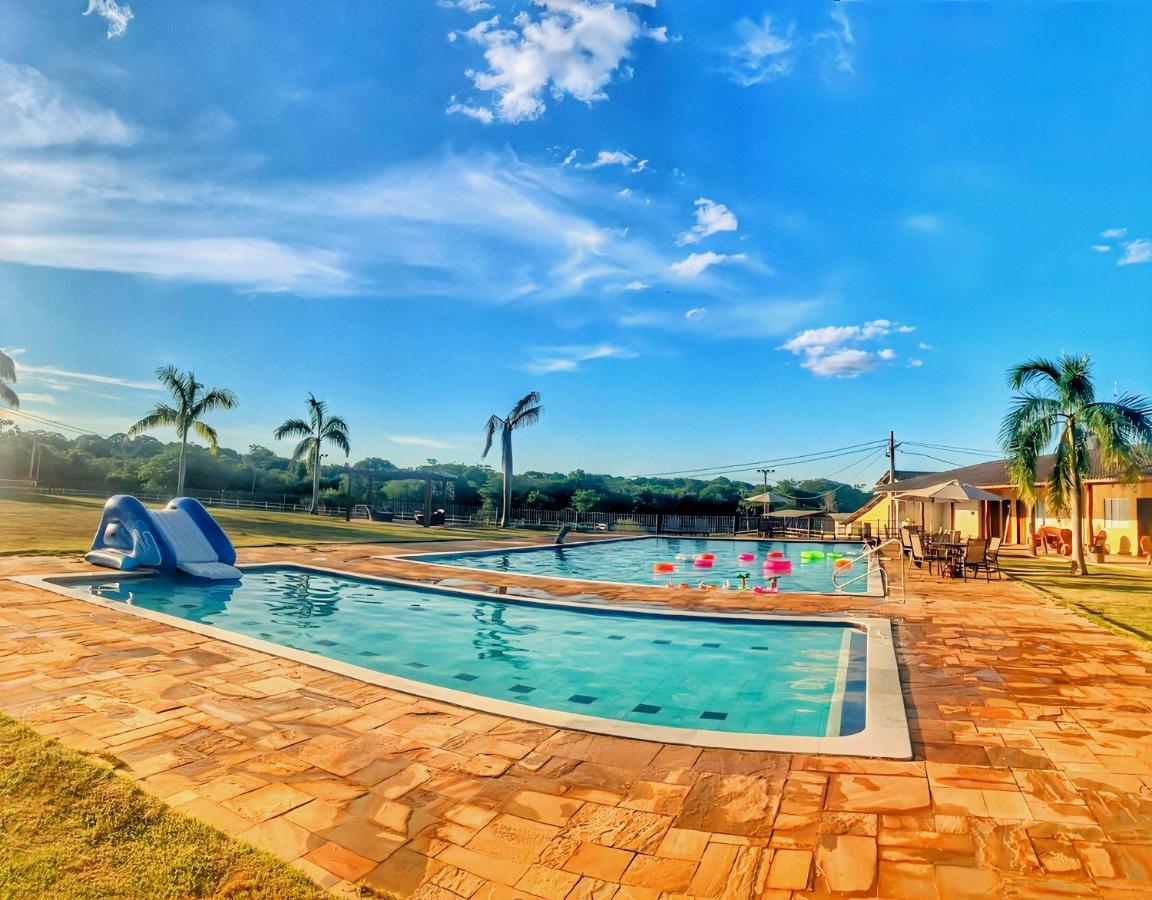 Pousada Haras Santa Rita Poconé المظهر الخارجي الصورة