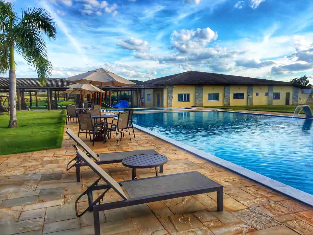 Pousada Haras Santa Rita Poconé المظهر الخارجي الصورة
