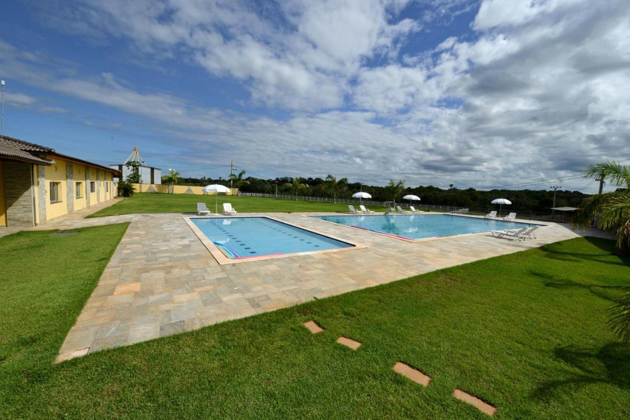 Pousada Haras Santa Rita Poconé المظهر الخارجي الصورة